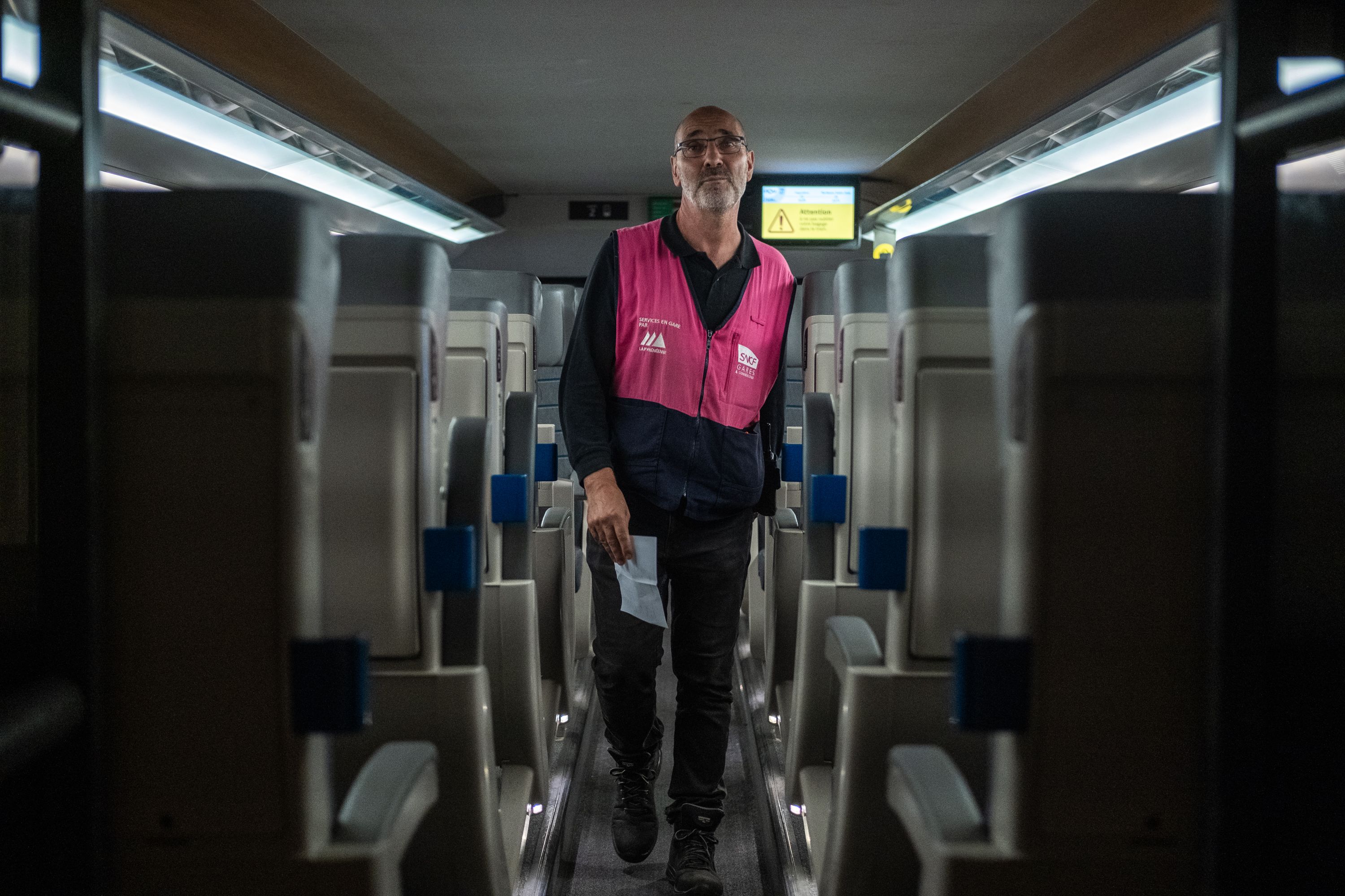 23h30. Les portes de la voiture 2 se referment sur Didier.